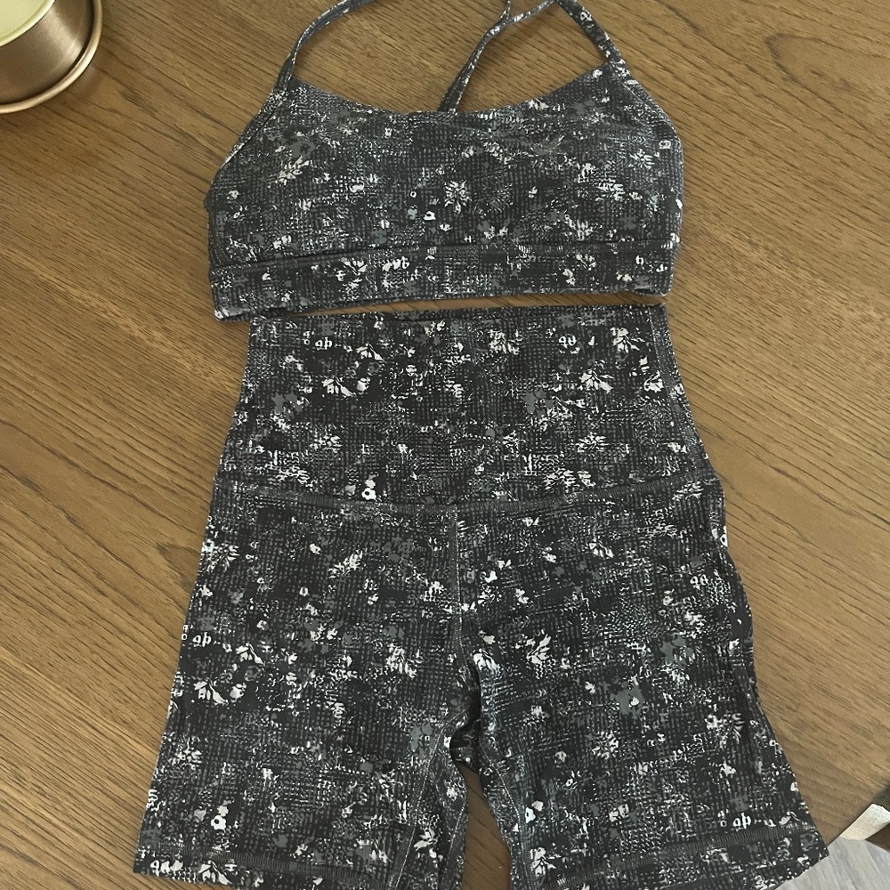 Lululemon Matching Align Short Flow Y Bra Set - image 1